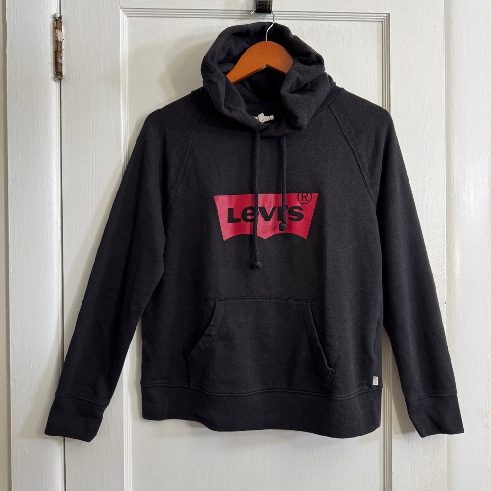 Levi’s Graphic Standard Hoodie Sweatshirt- Black